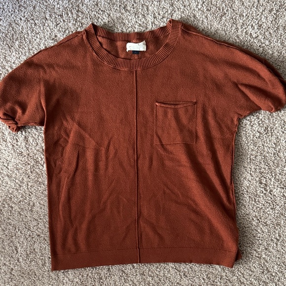 💜 3 for $10 Universal Thread Terracotta Knit Top - Picture 1 of 2